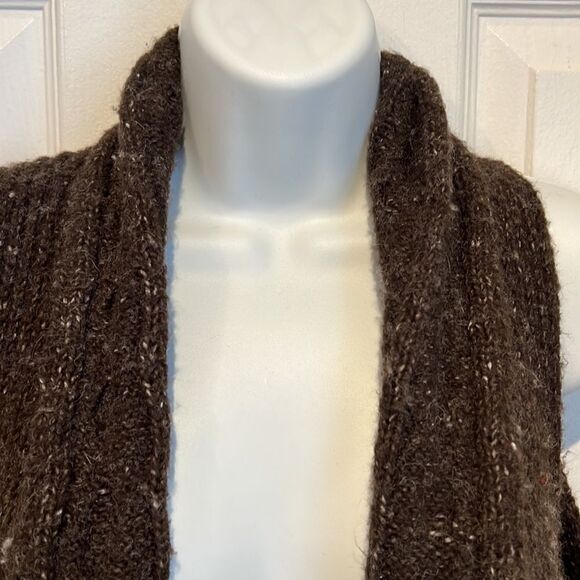 BCBGMAXAZRIA Brown Open Face Sweater Vest Size M/L - Picture 2 of 11